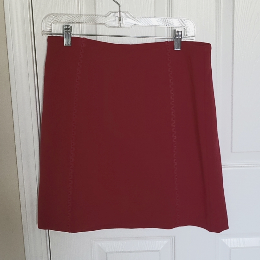 Saturated pink mini skirt for Fall